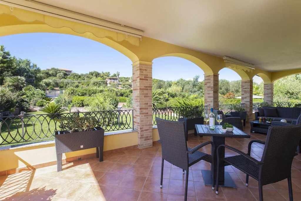 Alghero Villa Mistral Per 7 Persone Terrazza Bbq Ac Wifi Buitenkant foto