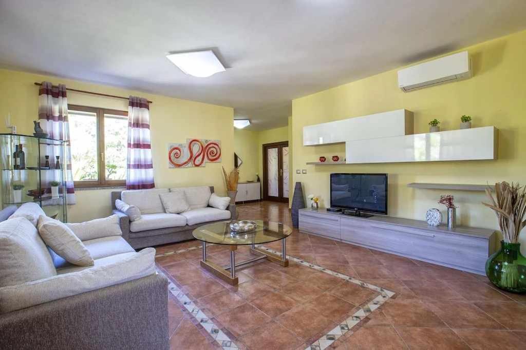 Alghero Villa Mistral Per 7 Persone Terrazza Bbq Ac Wifi Buitenkant foto